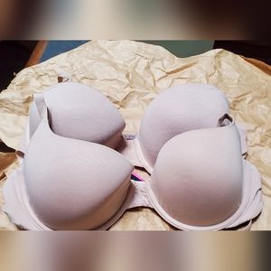 Bra Lot: 38C La Senza bras